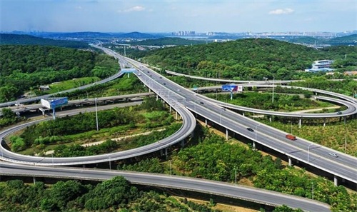 缙云钢筋套筒应用于高速公路